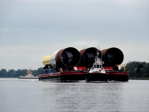 Schlepper auf dem NOK