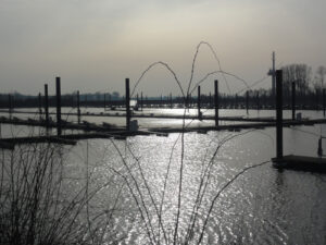 Wedeler Yachthafen im Winter
